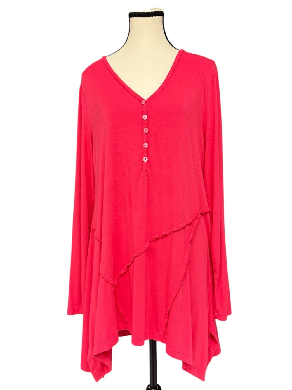 Soft Surroundings Hot Pink Asymmetrical Tunic Top Boho Sharkbite Hem Medium